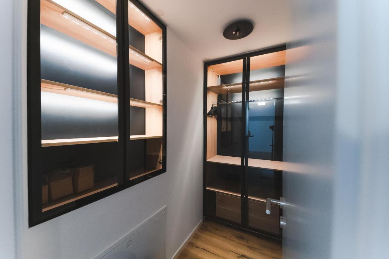 וינה Triangle City Apartment II מראה חיצוני תמונה
