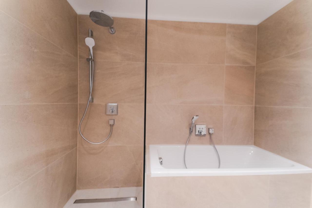 וינה Triangle City Apartment II מראה חיצוני תמונה